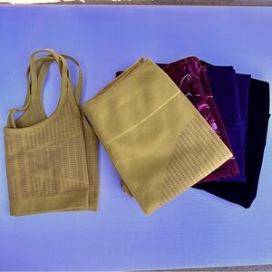 Fabletics leggings set of 4 plus a sports bra